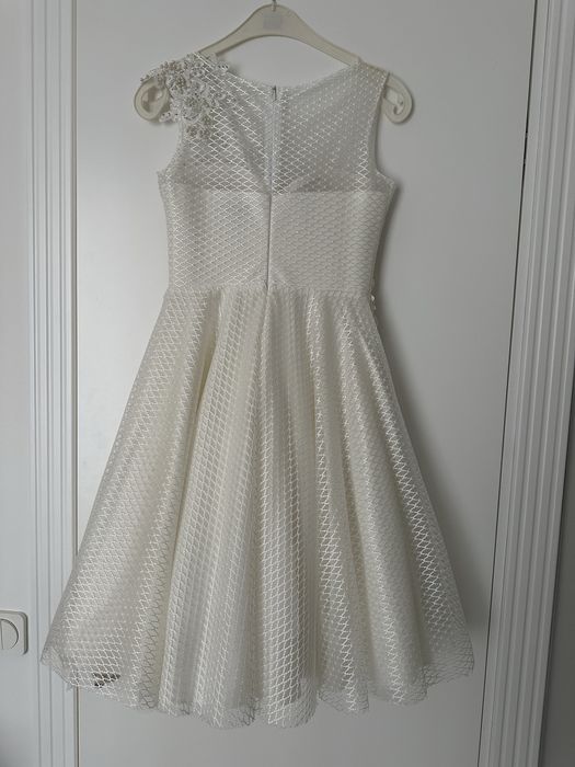 Святкова сукня (можлива на випуск)