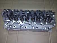 Cabeça de motor completa Mitsubishi Hyundai 2.5 TD NOVA