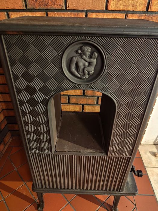 Jotul 606 kominek koza