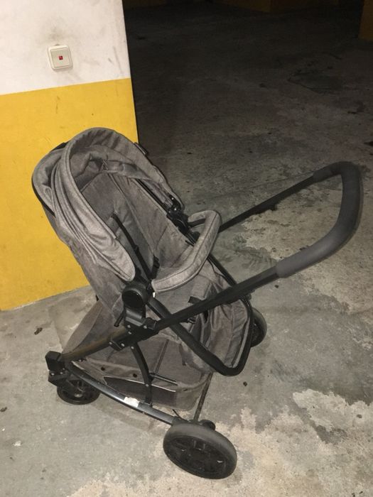 Vendo carrinho de bebe com babycoque