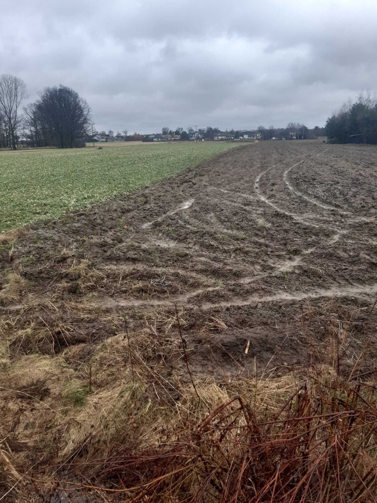 Działka rolno - budowlana, Radomsko, woj.łódzkie.