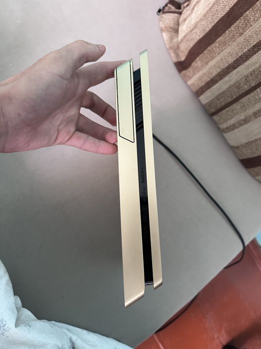 Плейстейшн 4 слім