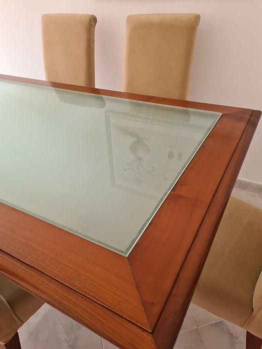 Mesa de jantar para sala e seis cadeiras pele pêssego