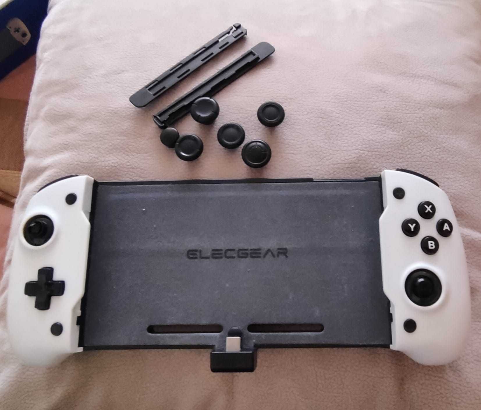 Nintendo Switch Extended Grip Controller