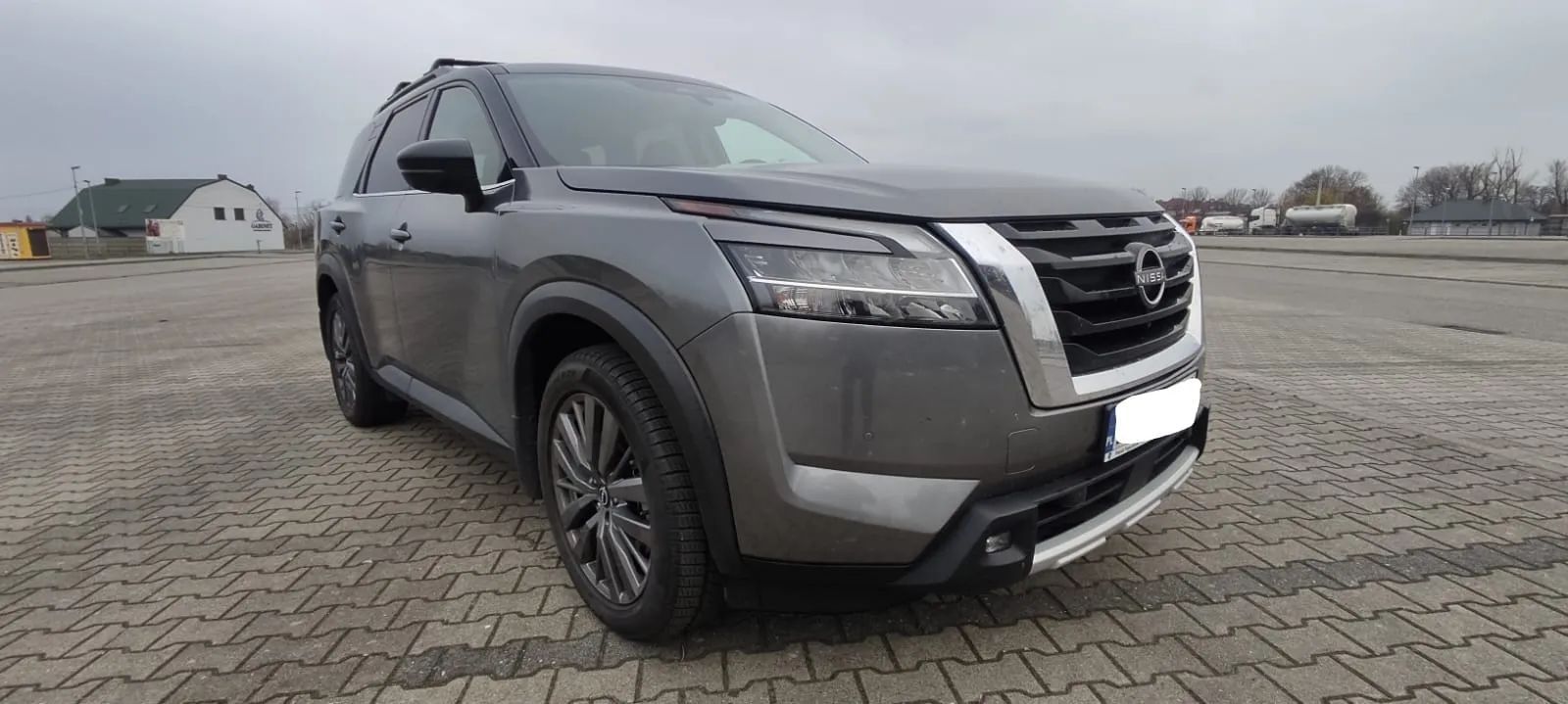 Nissan Pathfinder Nissan Pathfinder 2022r. 4x4 3,5L