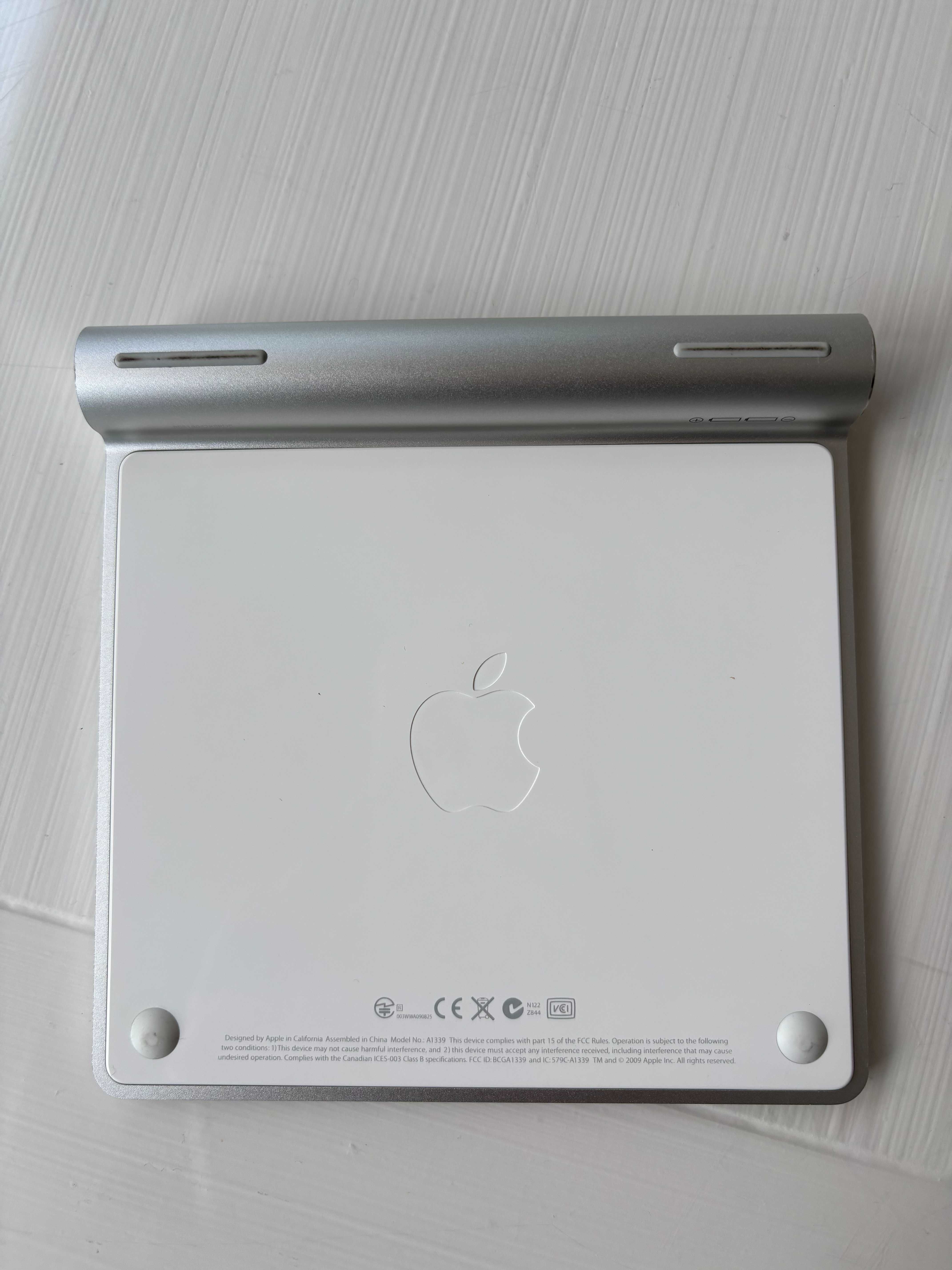 Apple Magic Trackpad