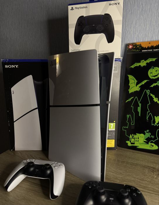 Продам PlayStation 5 slim
