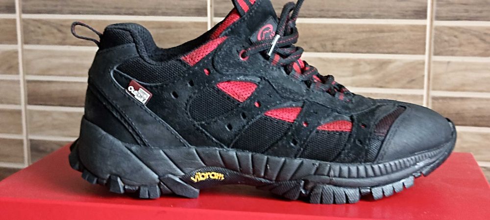 Взуття  " EVEREST "  (40р)