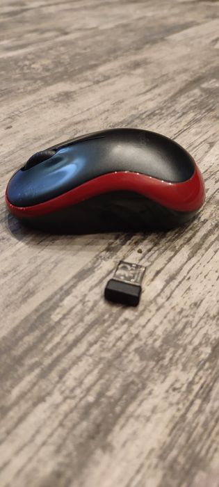 Беспроводная мышь Logitech M185