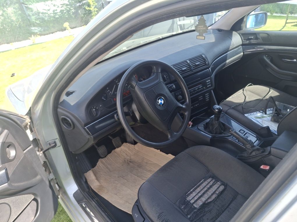 Bmw  e39  525tds