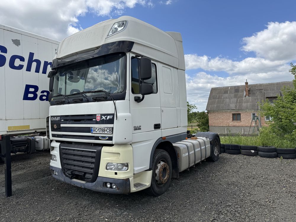 Тягач Daf xf 105