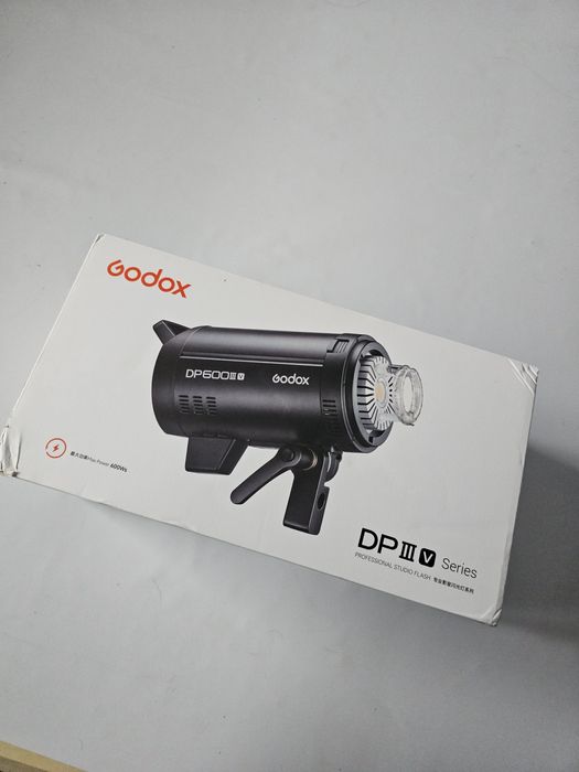 Studyjna lampa błyskowa Godox DP600III V