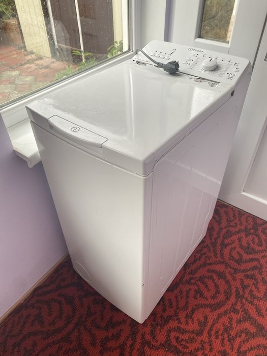 Стиральная машинка indesit