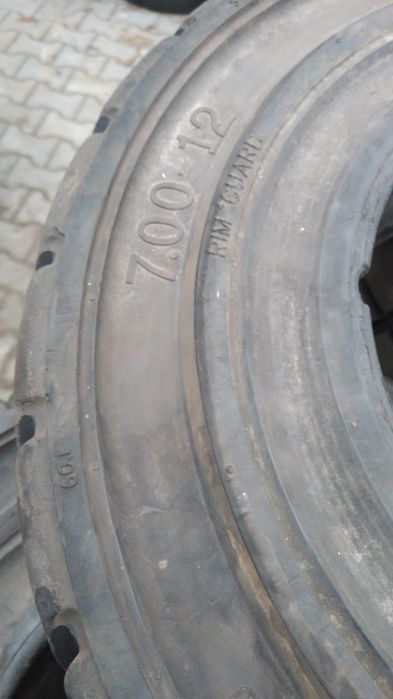 Opony pełne 7.00-12 solideal sit clik wózek widłowy Linde toyota hyste