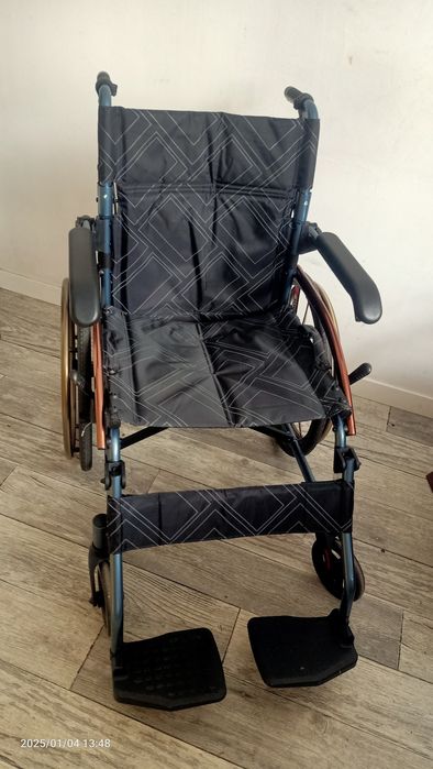 Ultralekki wózek inwalidzki