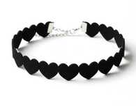 Damski czarny choker serce haftowane