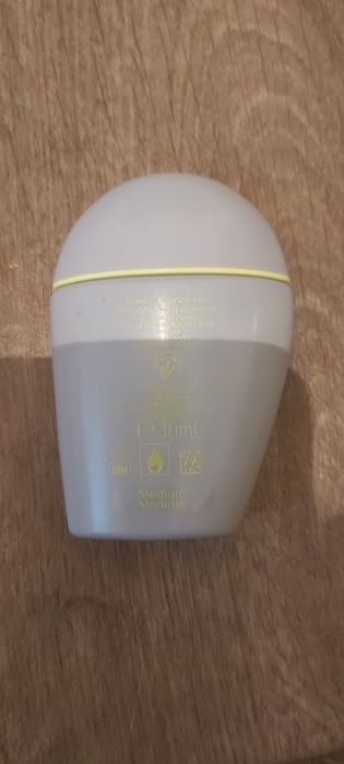 Тональний крем Шісейдо Shiseido Sports