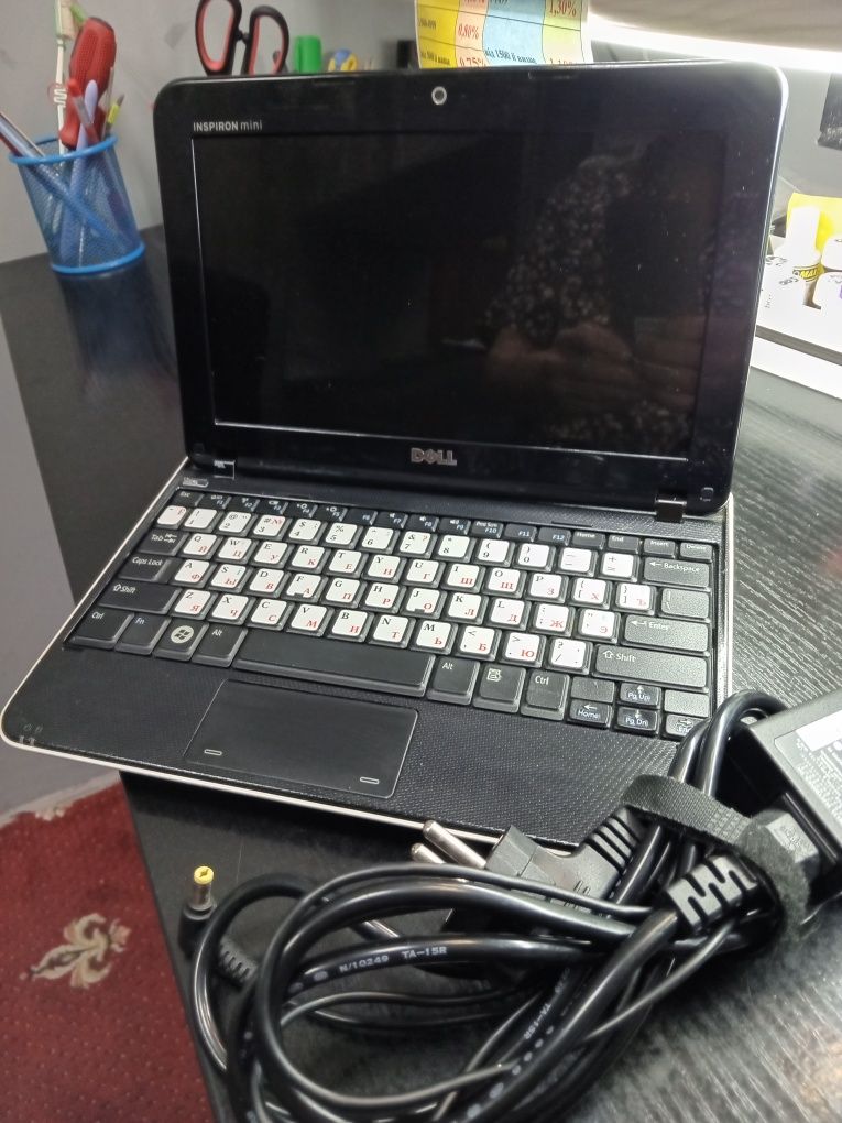Нетбук DELL inspiron mini 1012 10.1 intel N450 2 RAM 120 HDD