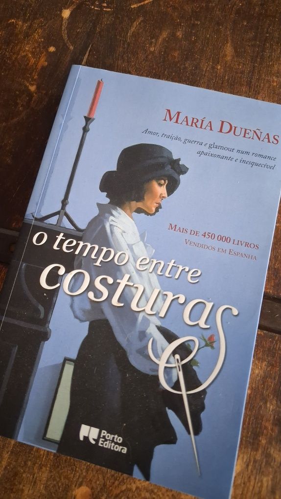 O tempo entre costuras  de Maria Duenas