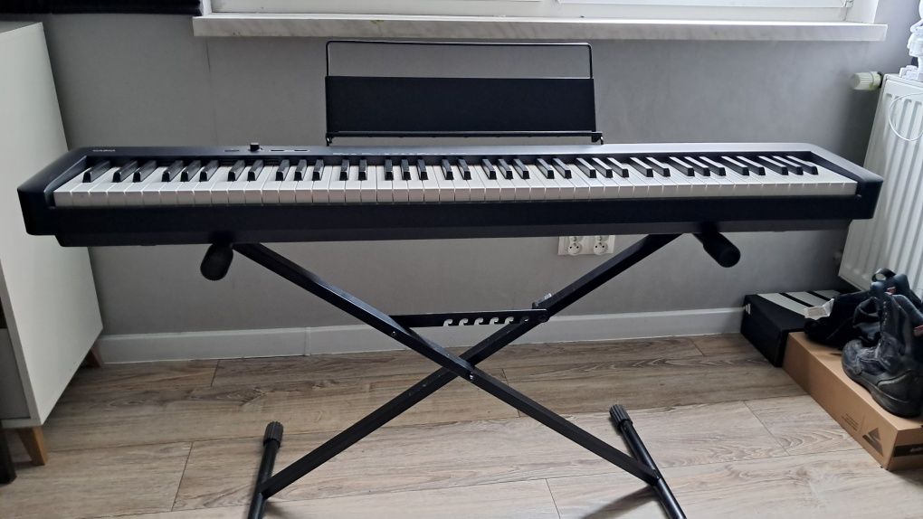 Sprzedam piano casio CDP-S110