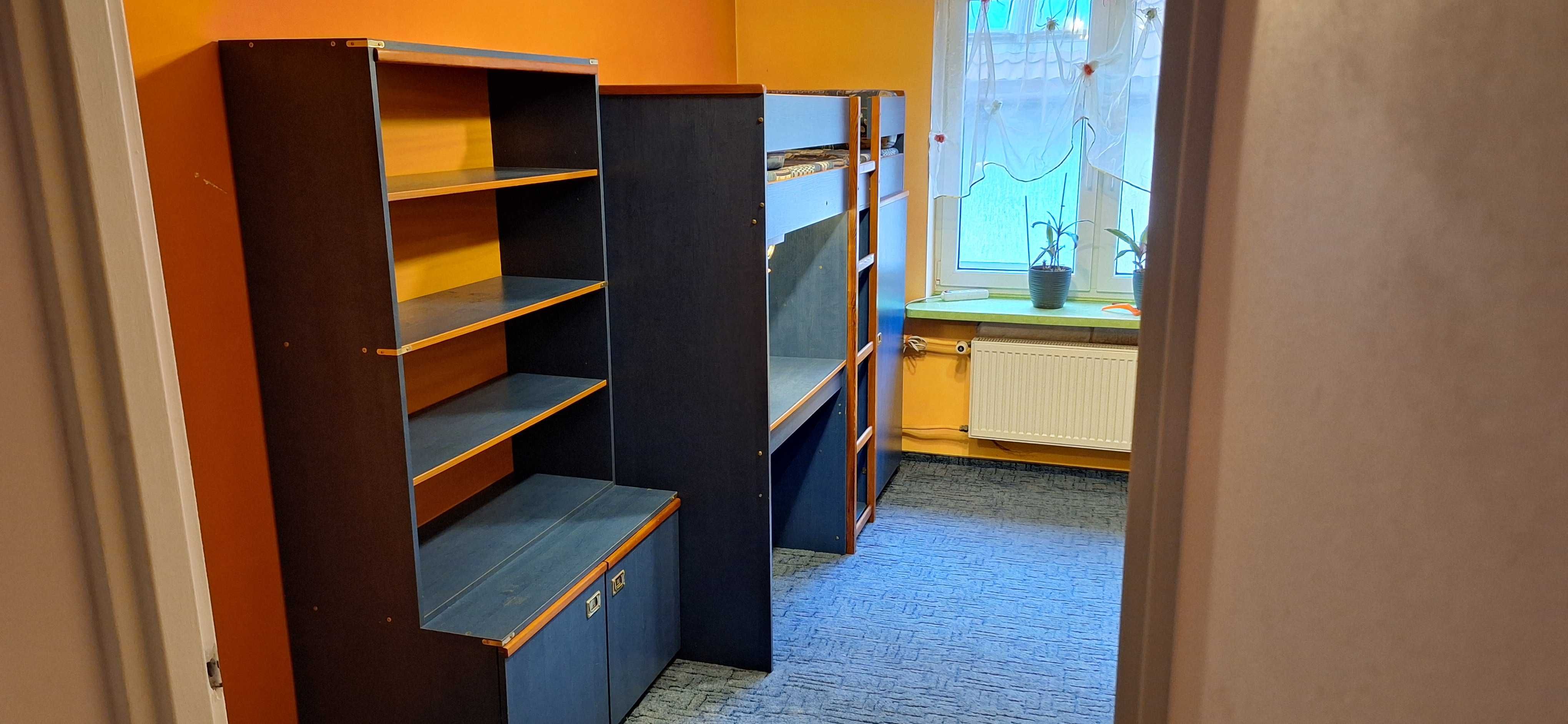 Łóżko piętrowe plus regał, meble VOX