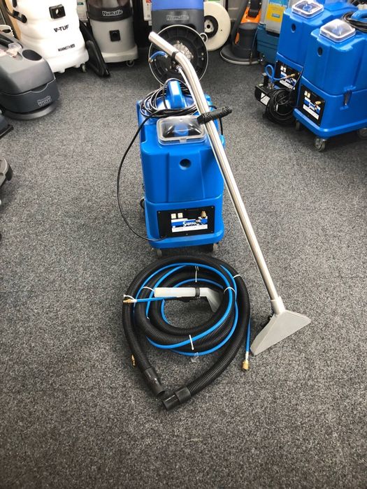 Pranie dywanów, kanap, tapicerki meblowej, samochodowej.