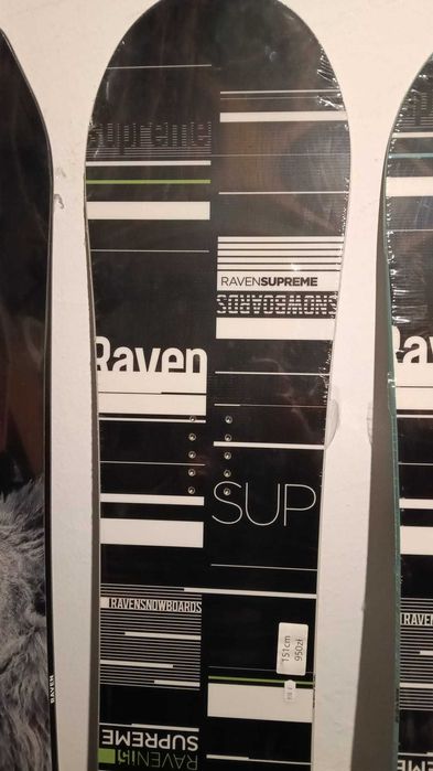 Deska snowboardowa Raven Supreme 148, 150, 151 cm- 900 zł/Sklep-Serwis