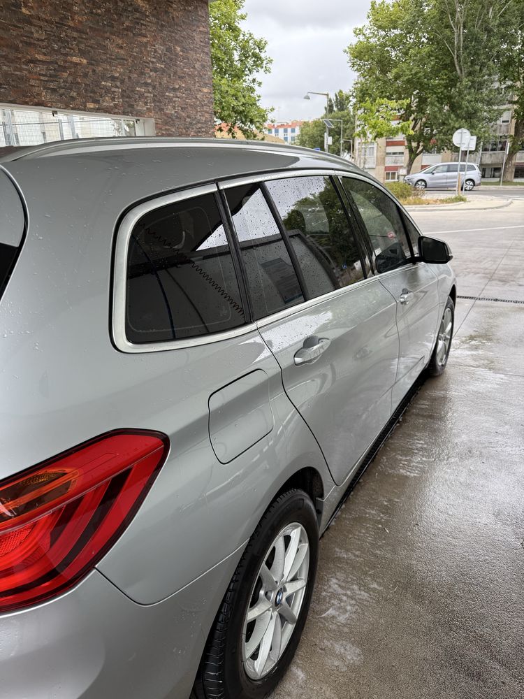 Bmw 216 Gran Tourer 2018 (7 lugares)