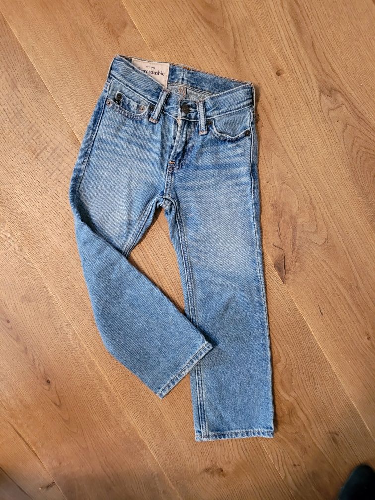 NOWE firmowe abercrombieby spodnie jeansy chłopięce 3 4 lat 104-110