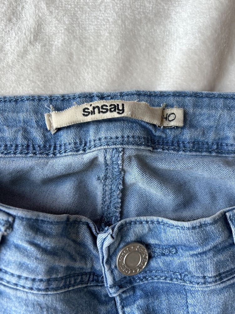 Spodnie jeansowe sinsay 40