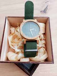 Drewniany zegarek z datownikiem Firmy PlantWear