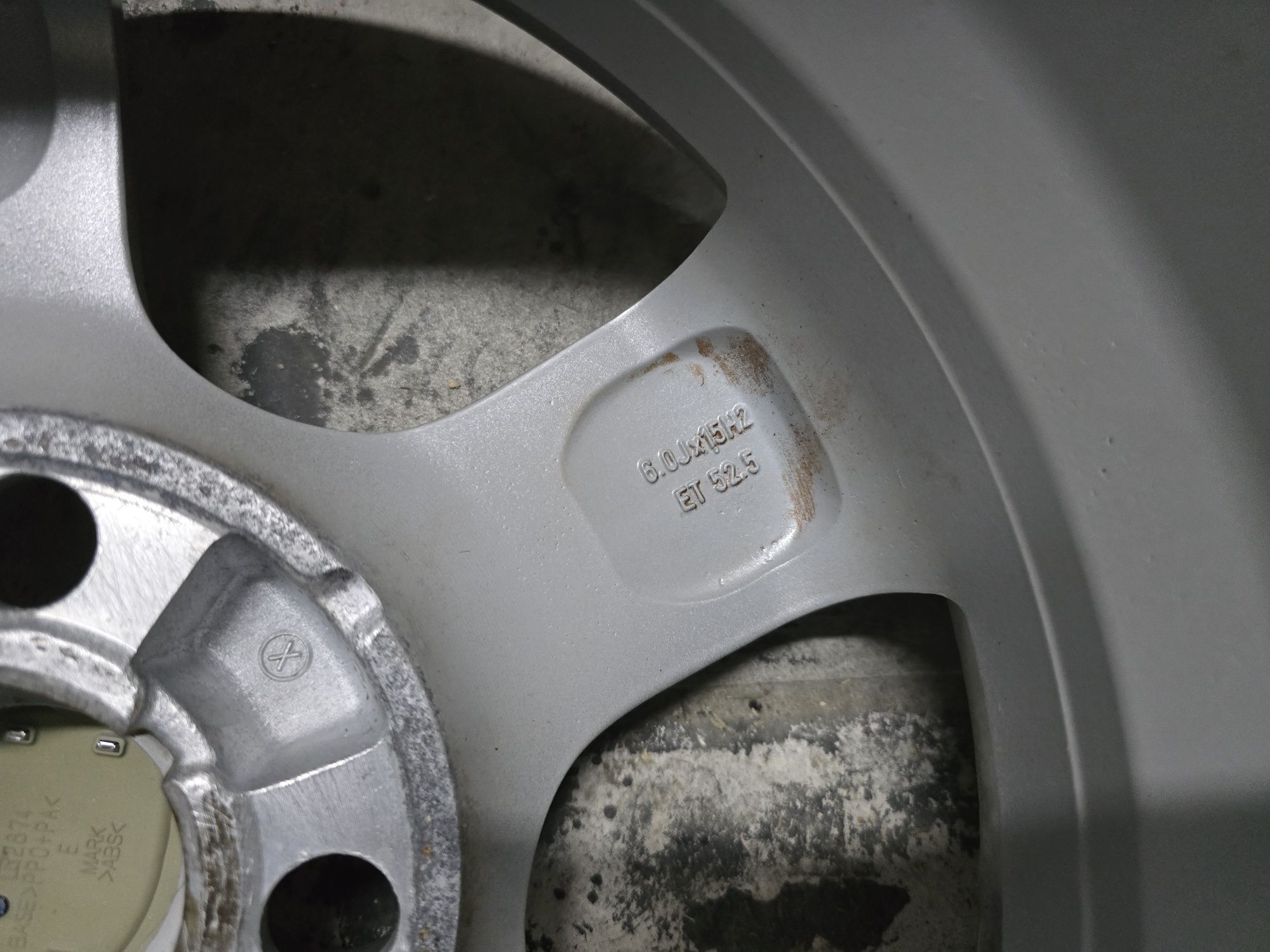 Alufelgi felgi aluminiowe mazda ii 6j x 15" 4x108 et 52,5 ford volvo