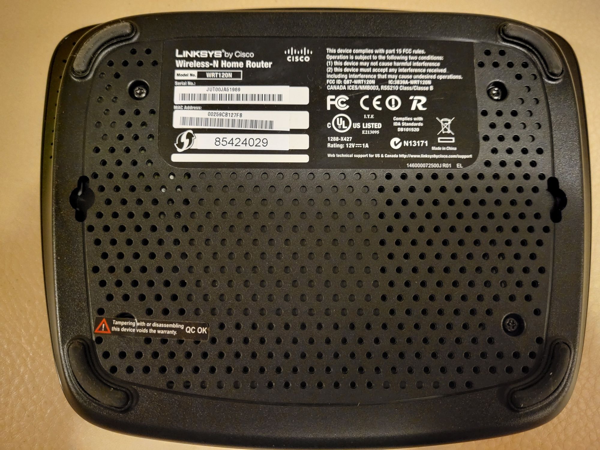 Router Linksys Cisco WTR 120N