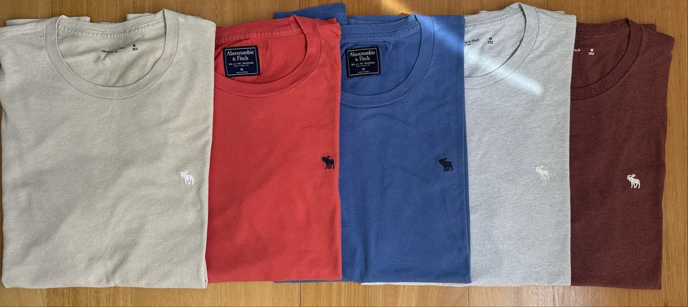 T-shirts ABERCROMBIE & FITCH Novas APROVEITE