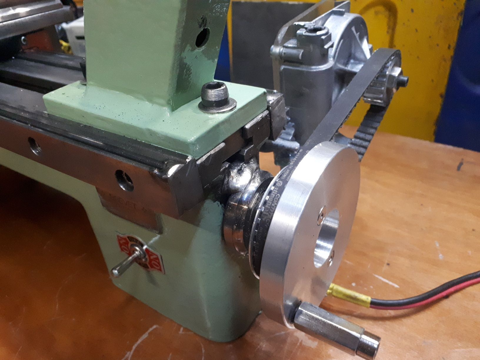 Mini torno mecanico