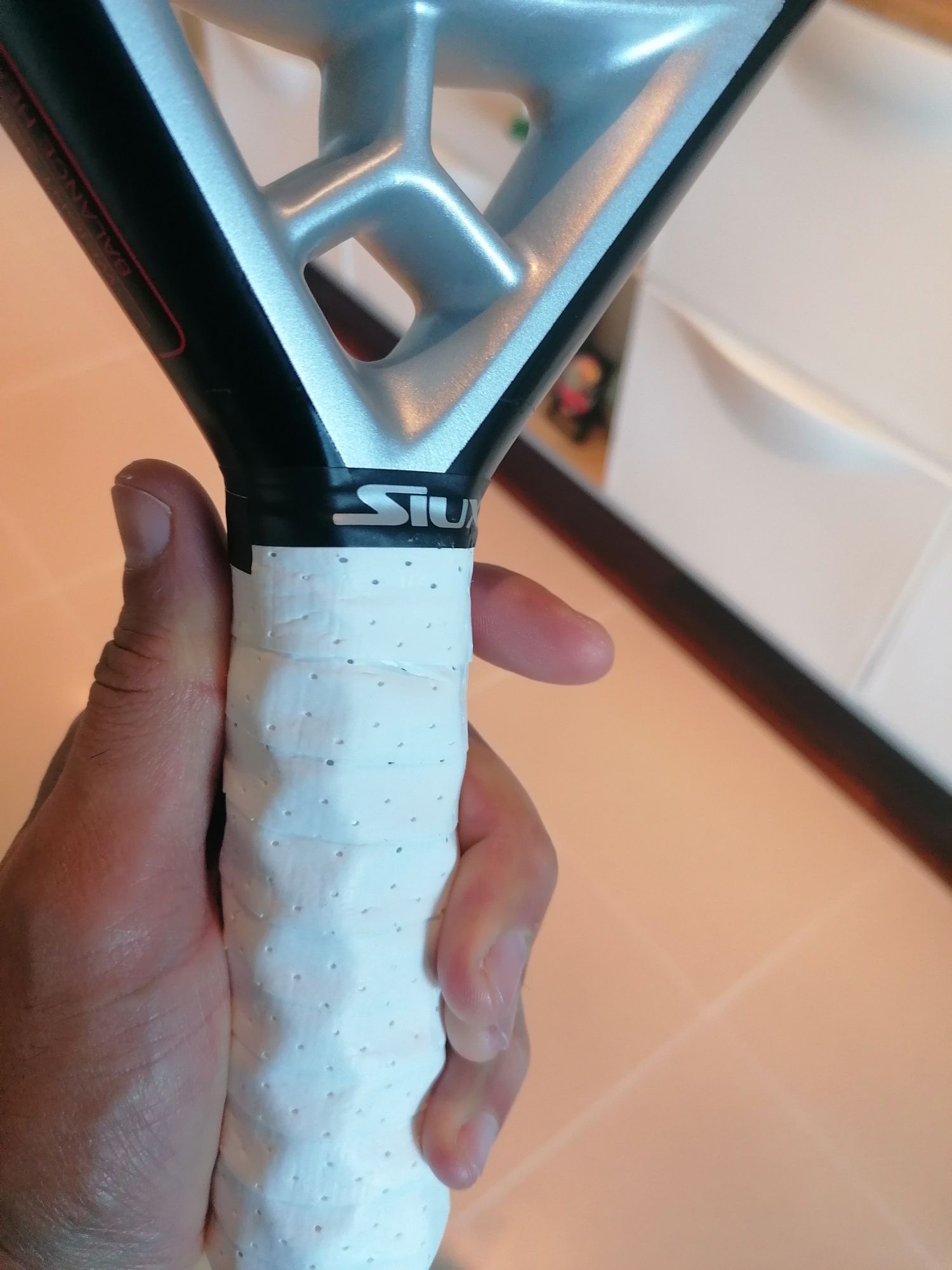 Raquete Padel Drop Shot Pro + undergrip