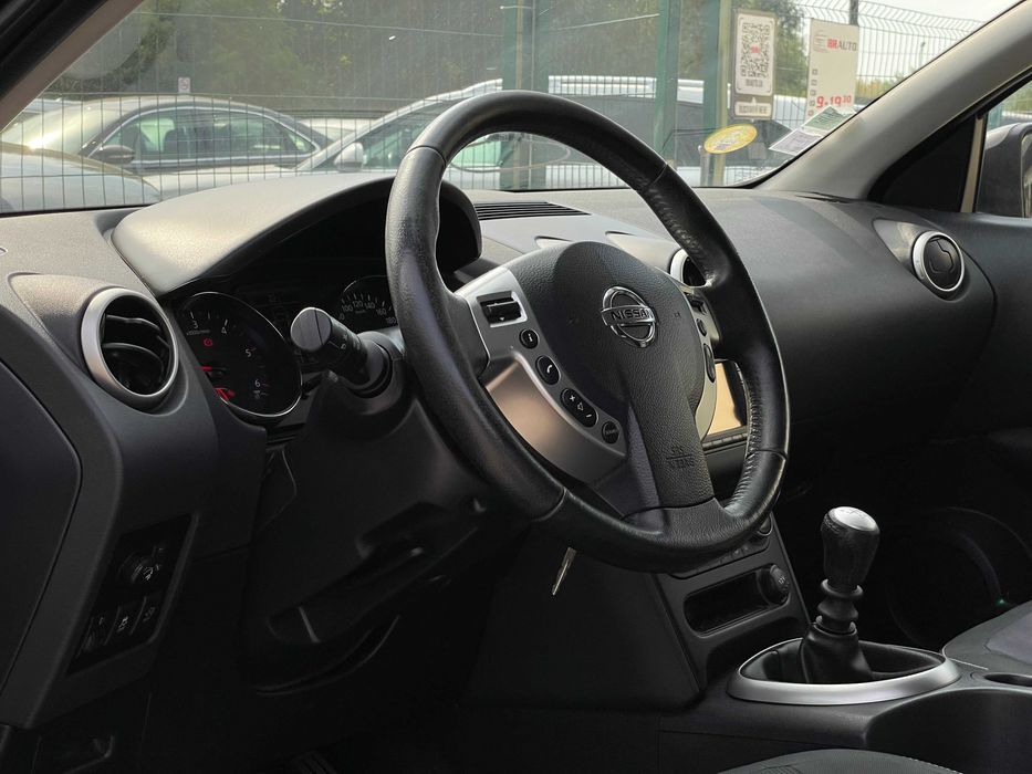 Nissan Qashqai+2 2012