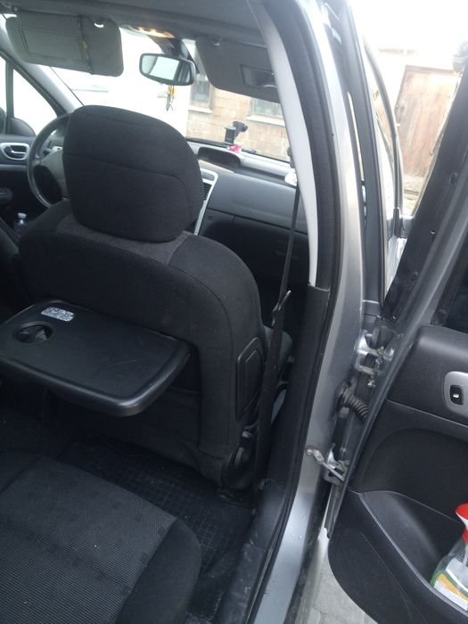 Peugeot 307sw дизель 1.6