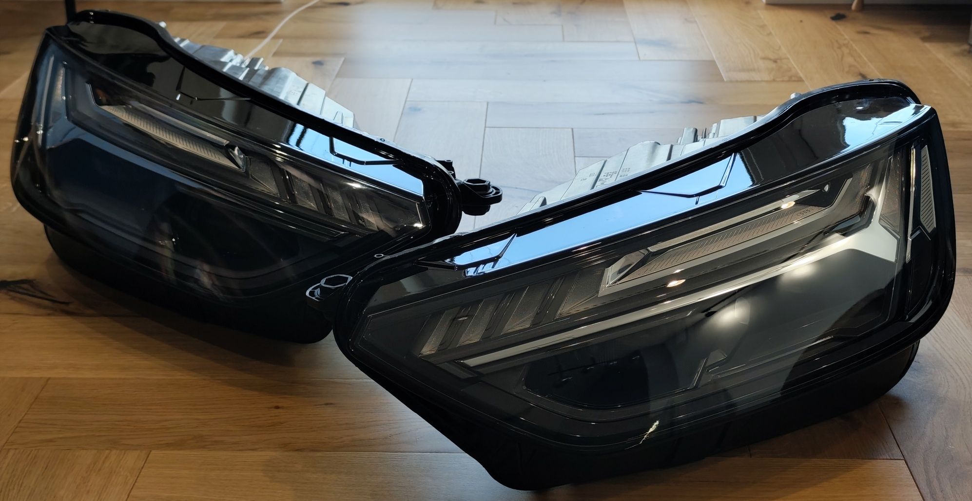 80A941036E Lampy Audi Q5 Lift , Reflektor Matrix-Beam Lewy Prawy