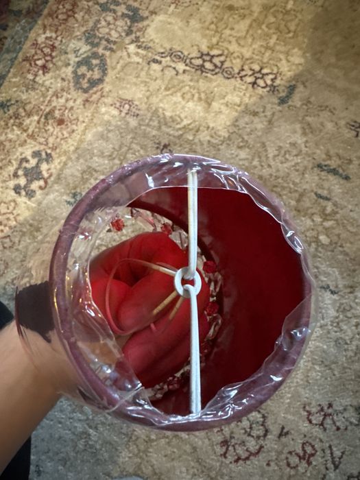 Abażur  nowy na żarówkę z gwintem e14