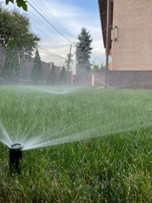 Автополив, продаж та монтаж систем автоматичного поливу