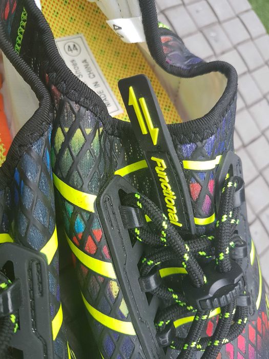 Super buty do pływania 44