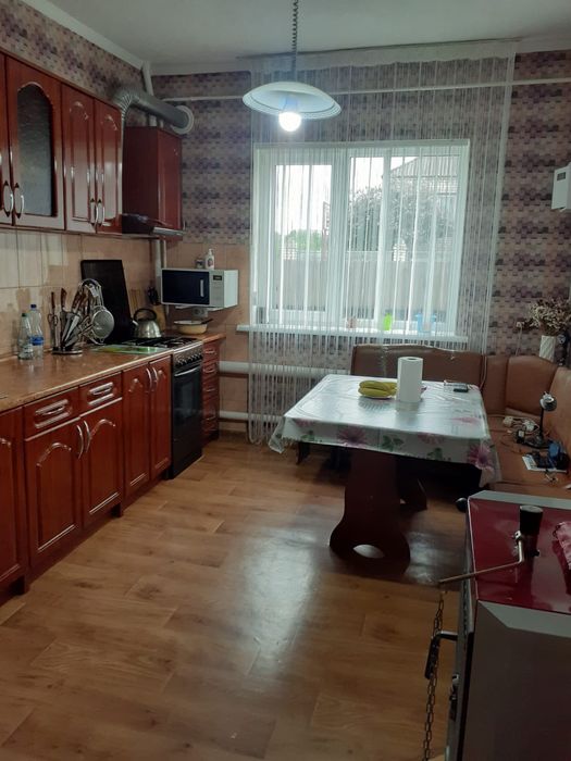 Продам дом в г.Изюм