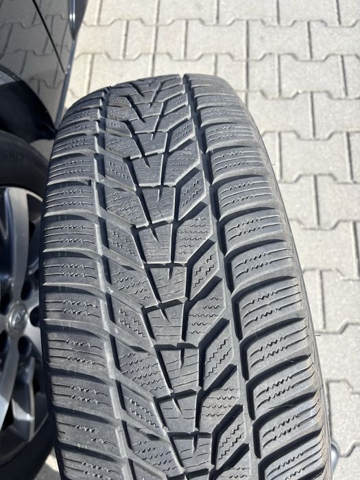 Opony zimowe hankook 235/65 r 17 2021