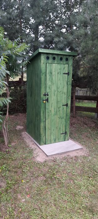 Toaleta ogrodowa WC wychodek