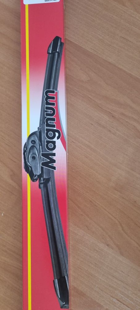 Wycieraczka firmy Magnum