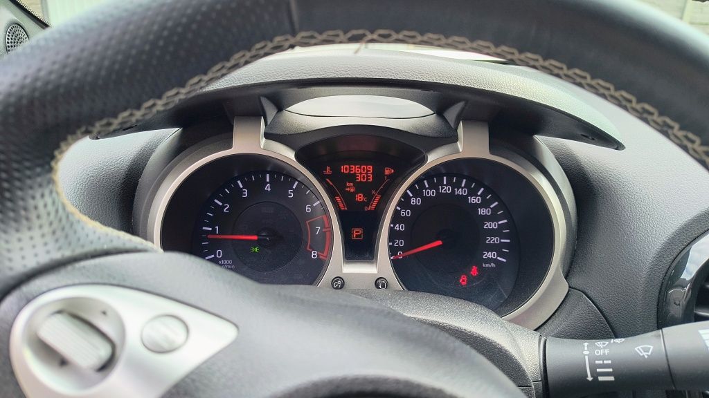 Продам Nissan juke 1.6