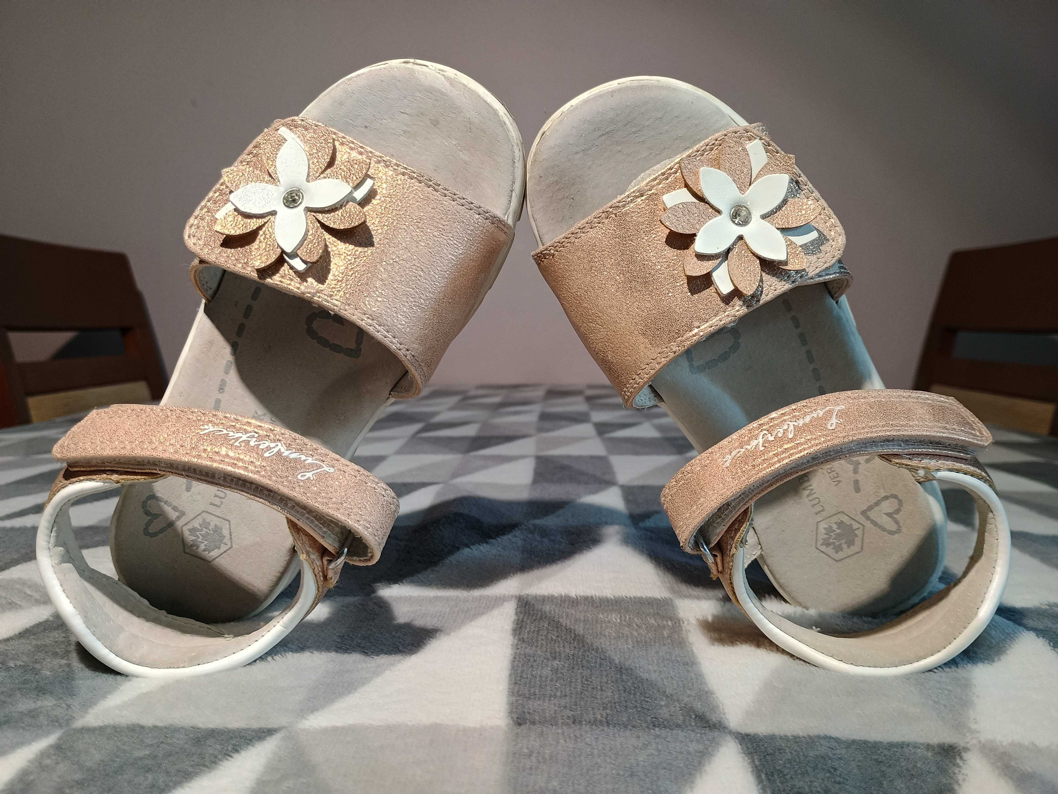 Buty sandały firmy LUMBERJACK junior Vera Pelle eleganckie zadbane !