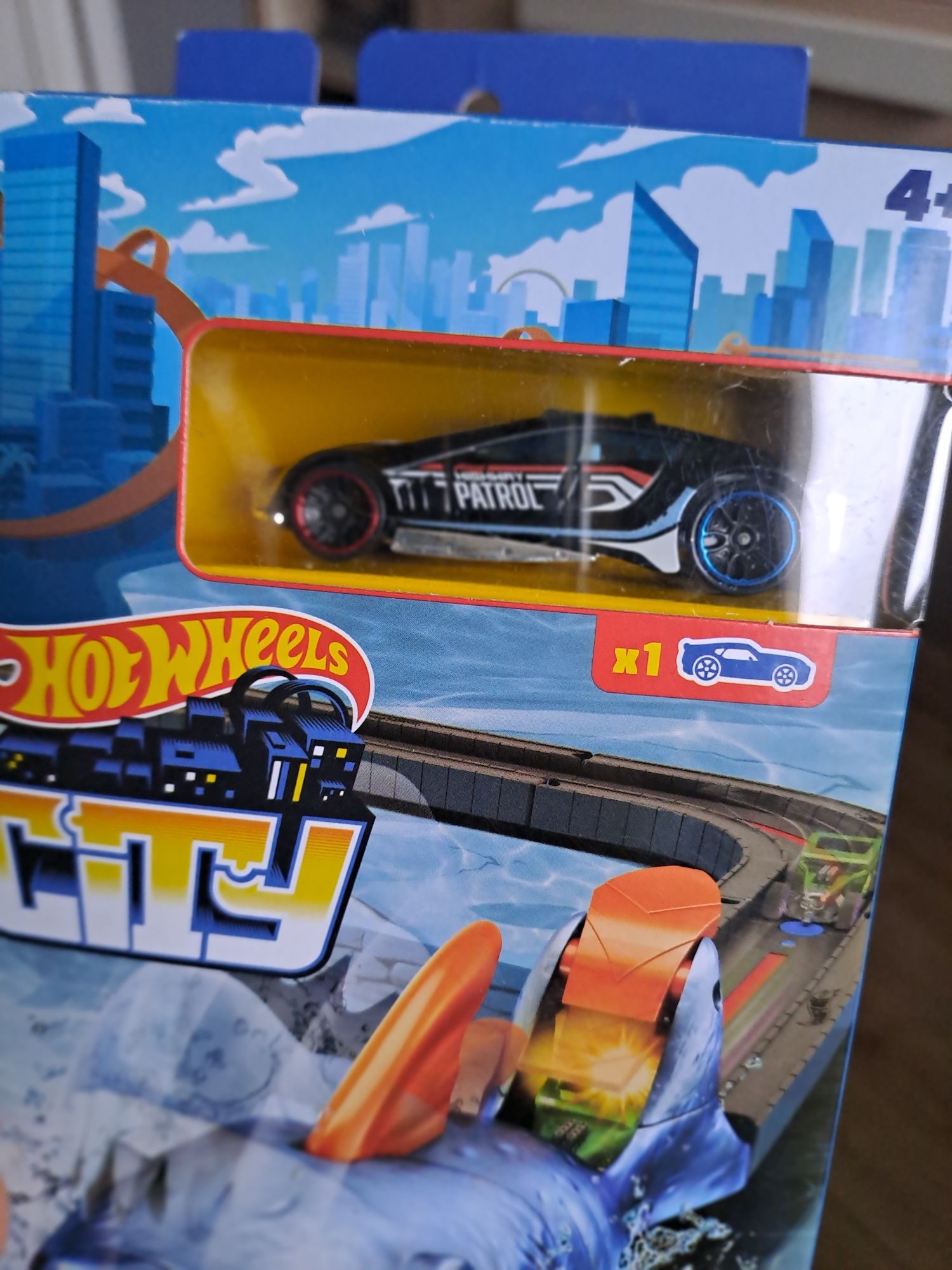 Nowa wyrzutnia hot wheels rekin