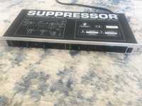 Processador Behringer Suppressor Model DE2000